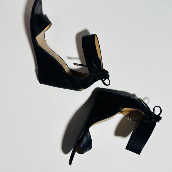 Chinese Laundry Black Wedge Heels with Bow and Ankle Strap - Picture 5 of 11